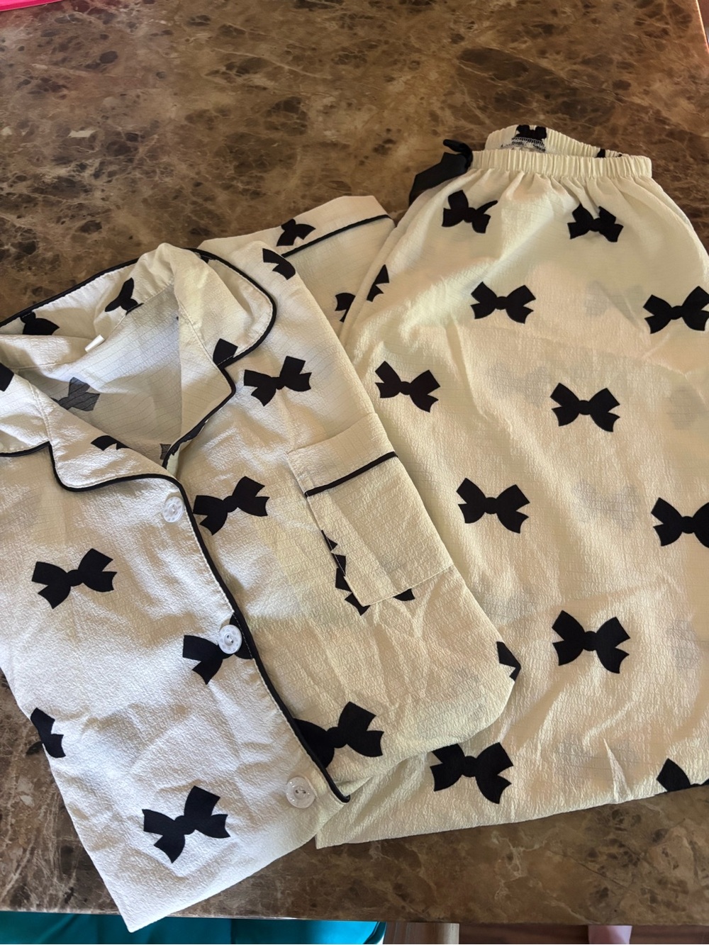 SHEIN Cream Pajama Set with Black Bow Print